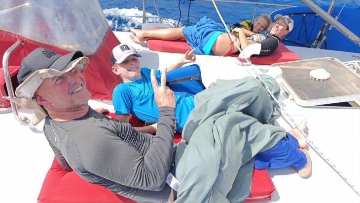 Passengers Sun Odyssey 45 Youth san blas